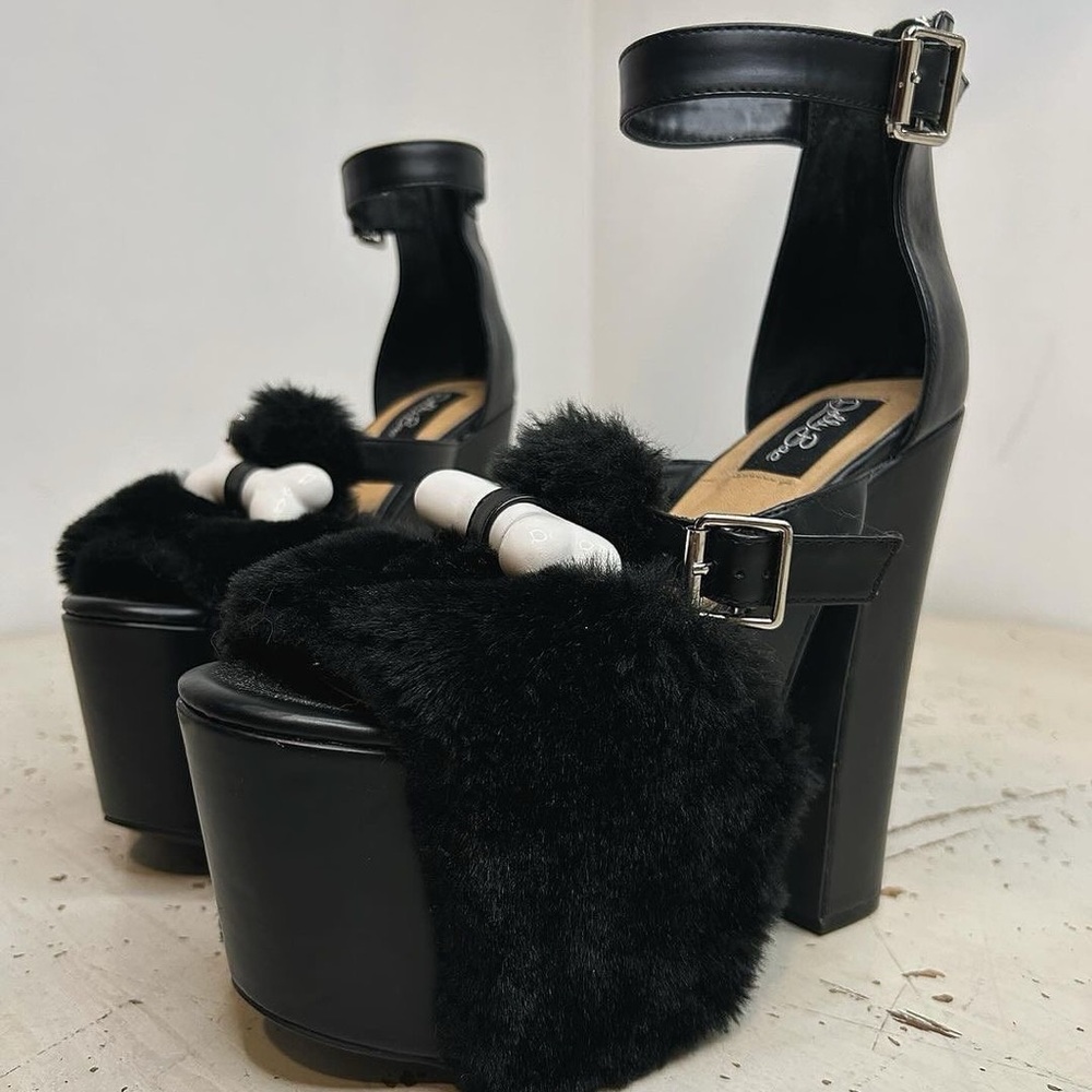 DOLLY BAE - “BAD TO THE BONE” FUZZY - TALL  - PLATFORM - Heels - Picture 2 of 3